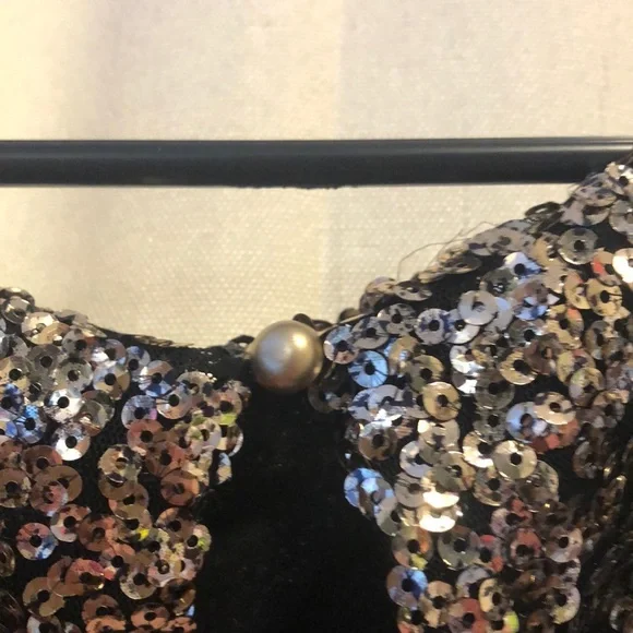 Sequined Cold-shoulder Mini Dress - Picture 5 of 7